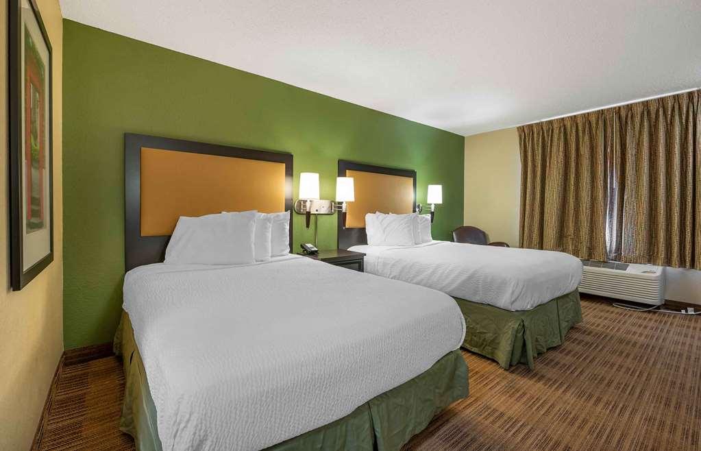 Extended Stay America Suites - Champaign - Urbana Ruang foto